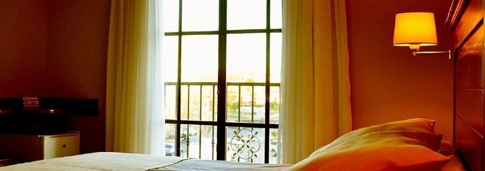 Hotel Ayres Colonia Κολονία ντε Σακραμεντο Εξωτερικό φωτογραφία